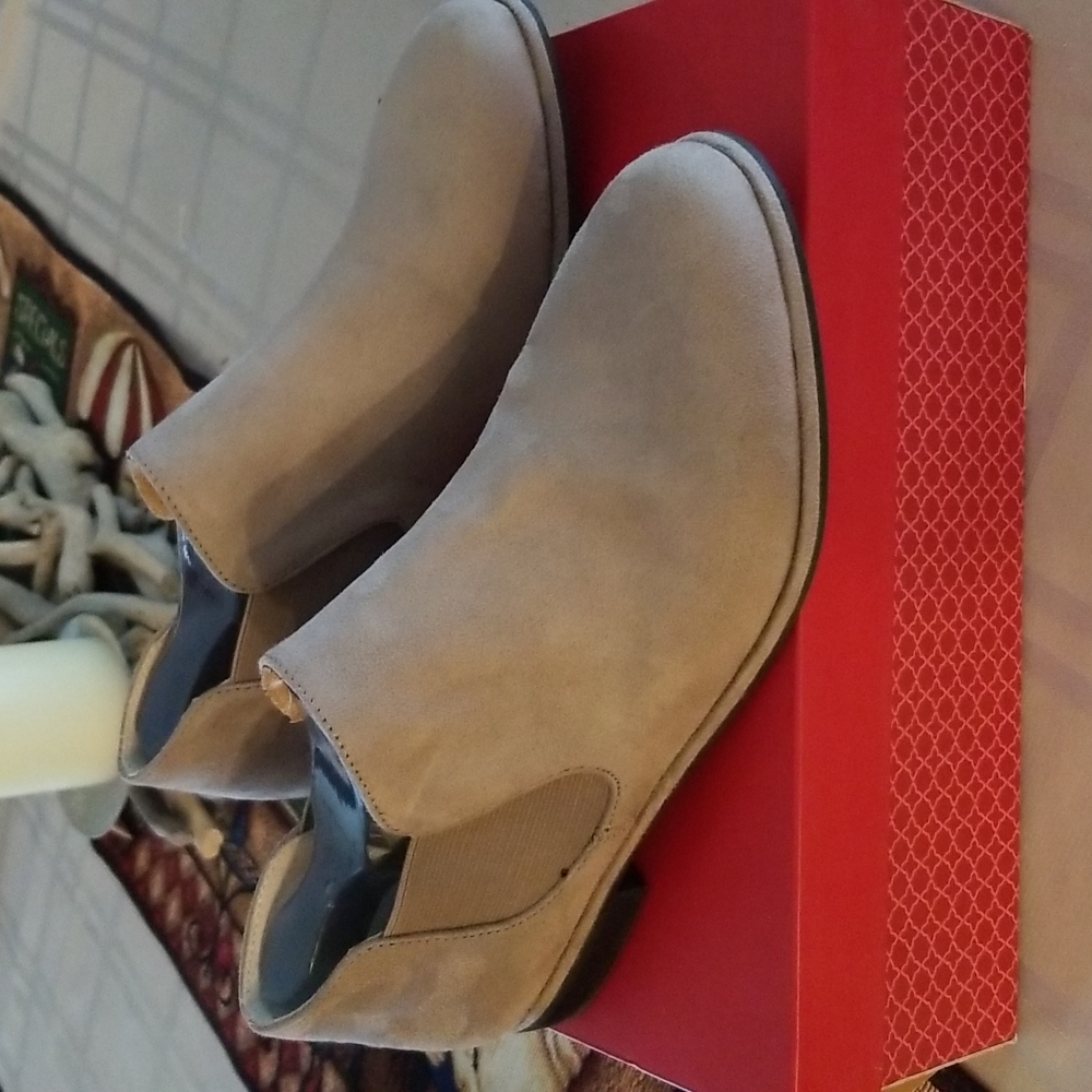 Suede boot